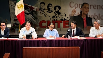 CNTE concluye primera mesa de diálogo: aún sin fecha para reunión con la presidenta