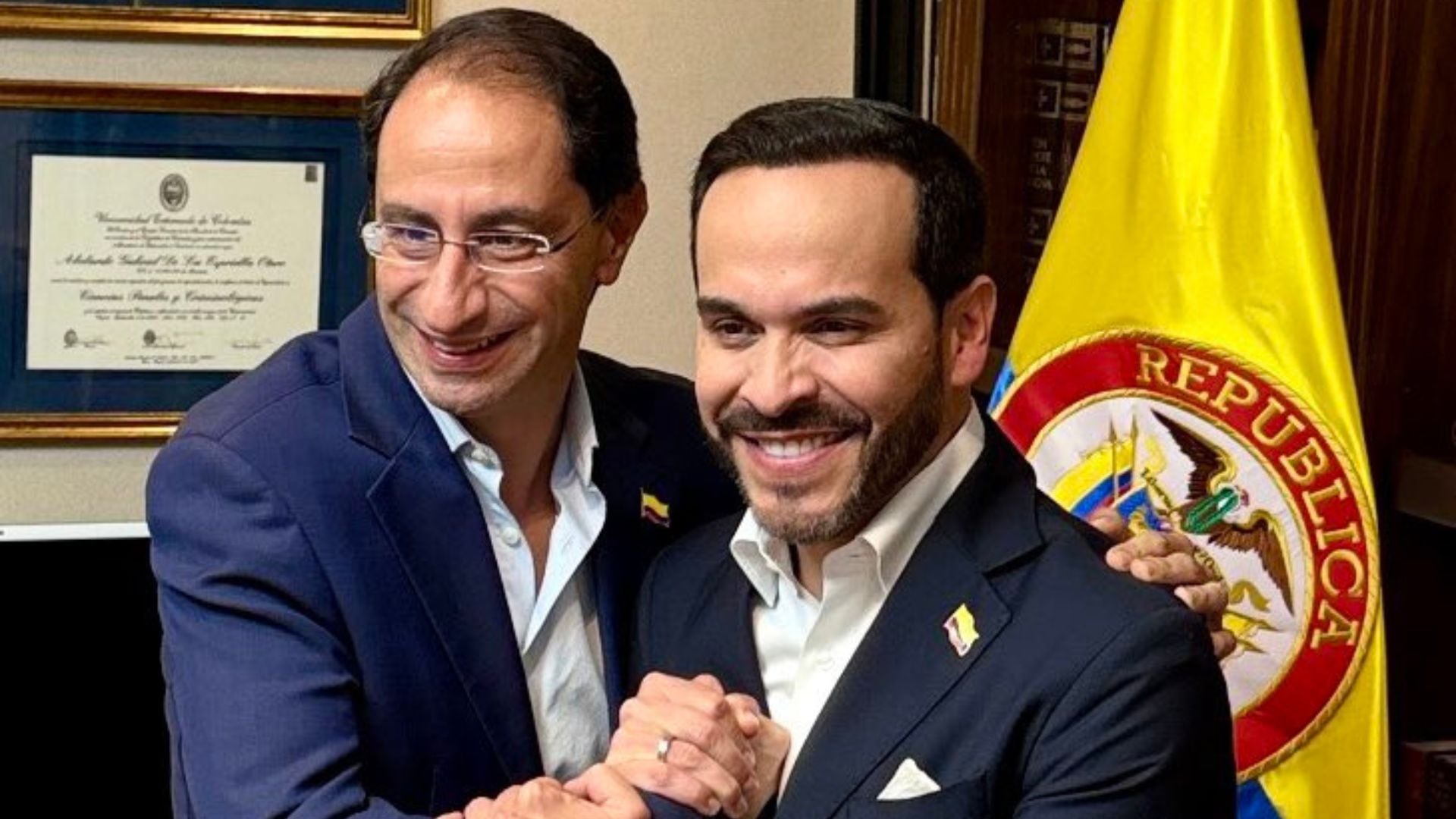 Iván Cepeda responsabilizó a José Manuel Restrepo y al gobierno de Iván Duque por el deterioro económico, el aumento de la pobreza y el estallido social en Colombia - crédito @jrestrp/X