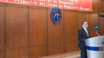 DEF viajó a Taiwán, en