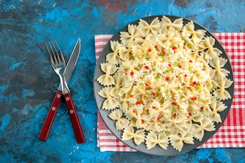 Una vibrante ensalada de pasta