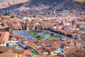 La ruta Santiago de Chile-Cusco también ampliará su oferta: Latam pasará de siete a 10 frecuencias semanales el próximo año.
