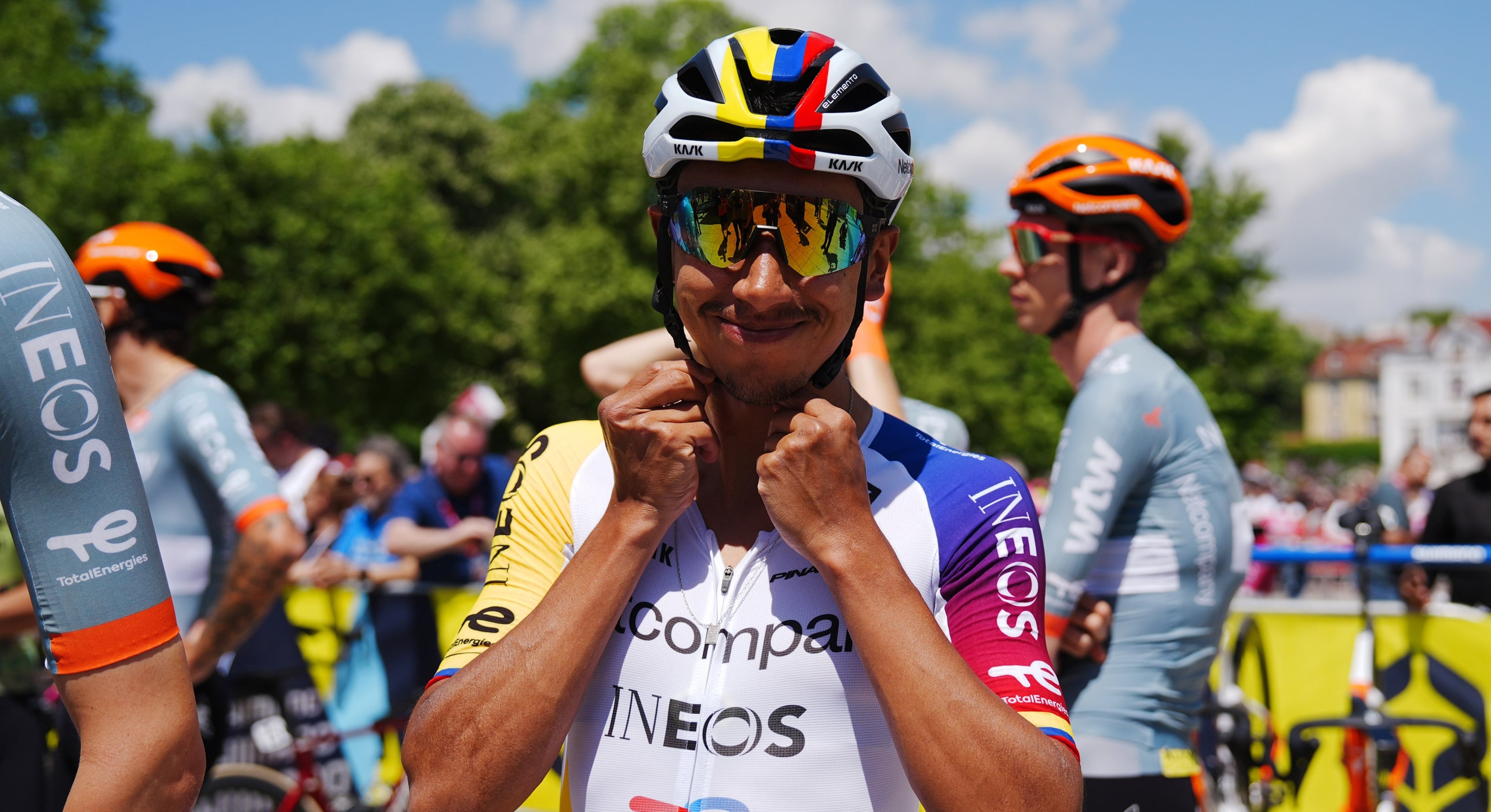 Egan Bernal es el mejor colombiano en el Giro de Italia, luego de la segunda jornada, a 4 segundos del líder de la carrera - crédito Giro de Italia