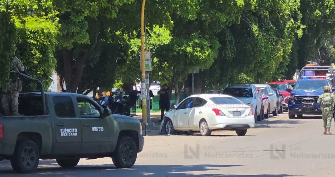 En las inmediaciones del Palacio de Gobierno de Sinaloa mataron a dos hombres.
Crédito: Los Noticieristas