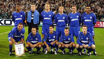 Millwall llegó a la final de la FA Cup en 2004 desde la Championship y entró en la UEFA Cup por la clasificación del Manchester United a la Champions League (Millwall FC)