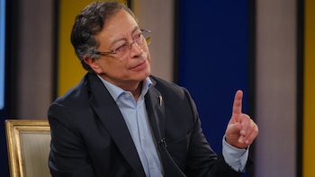Gustavo Petro volvió a defender
