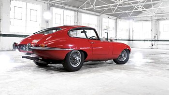 El legendario Jaguar E-Type cumple