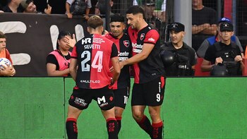 Newells Old Boys buscaría el