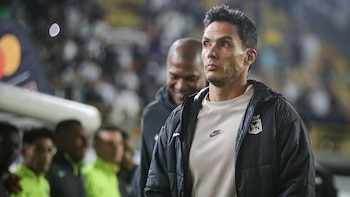 Técnico de Nacional Lucas González respondió a quienes decían que el Verdolaga era un club de viejos: “Es lo contrario”