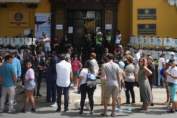 Elecciones 2026 Peru: Retrasos y demoras en la instalación de mesas de sufragio y quejas de los electores por no votar