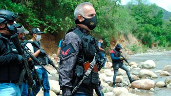 Freddy Bernal con FAES en