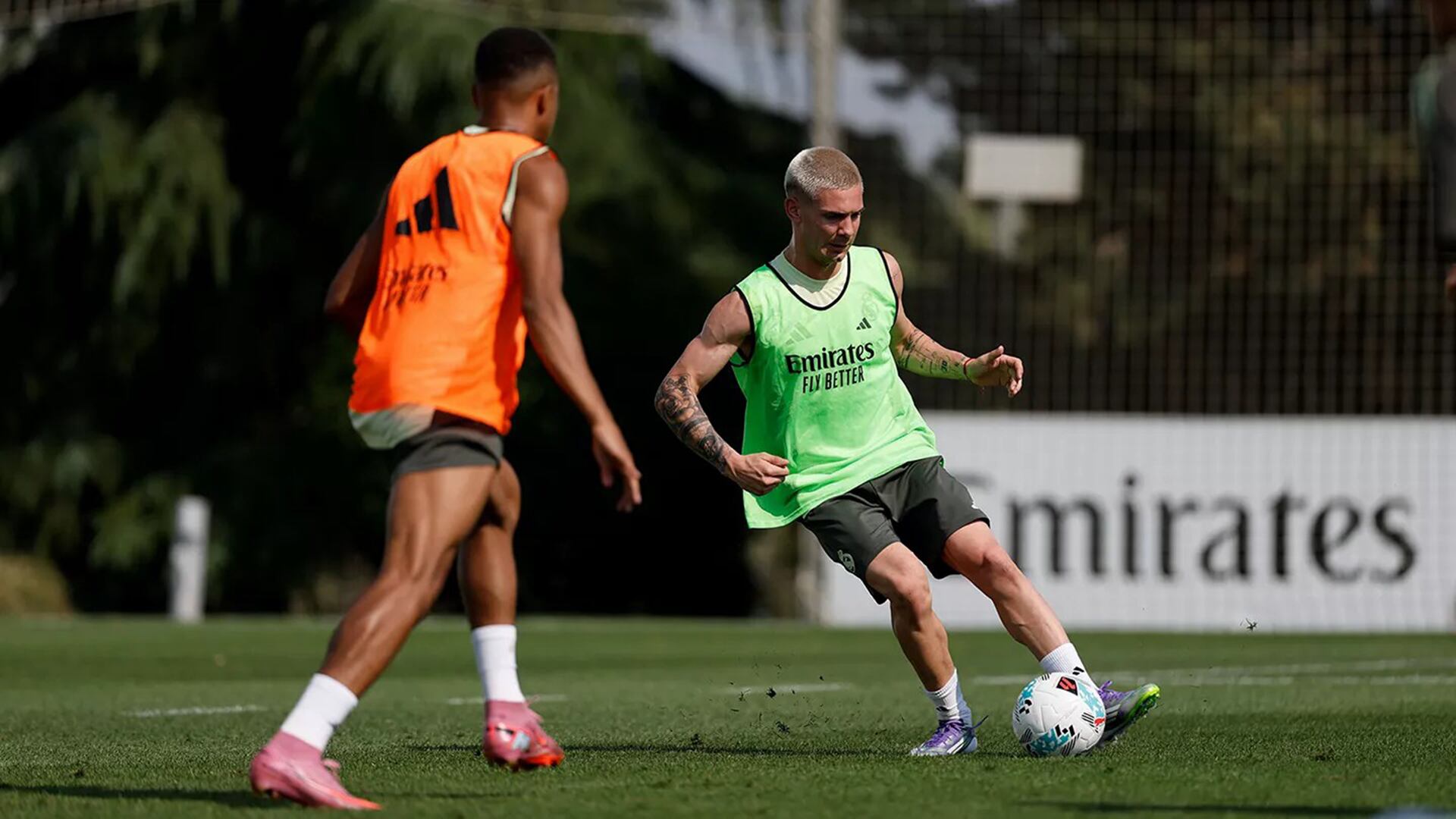 Franco Mastantuono tuvo su primera práctica en Real Madrid (@realmadrid)