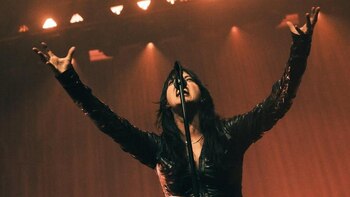 Sharon Van Etten inicia un