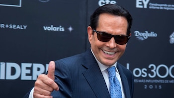 Juan José Origel estalla en