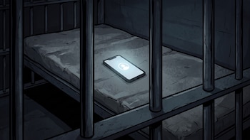 Oficial penitenciaria detenida tras entregar celular a una interna en Costa Rica