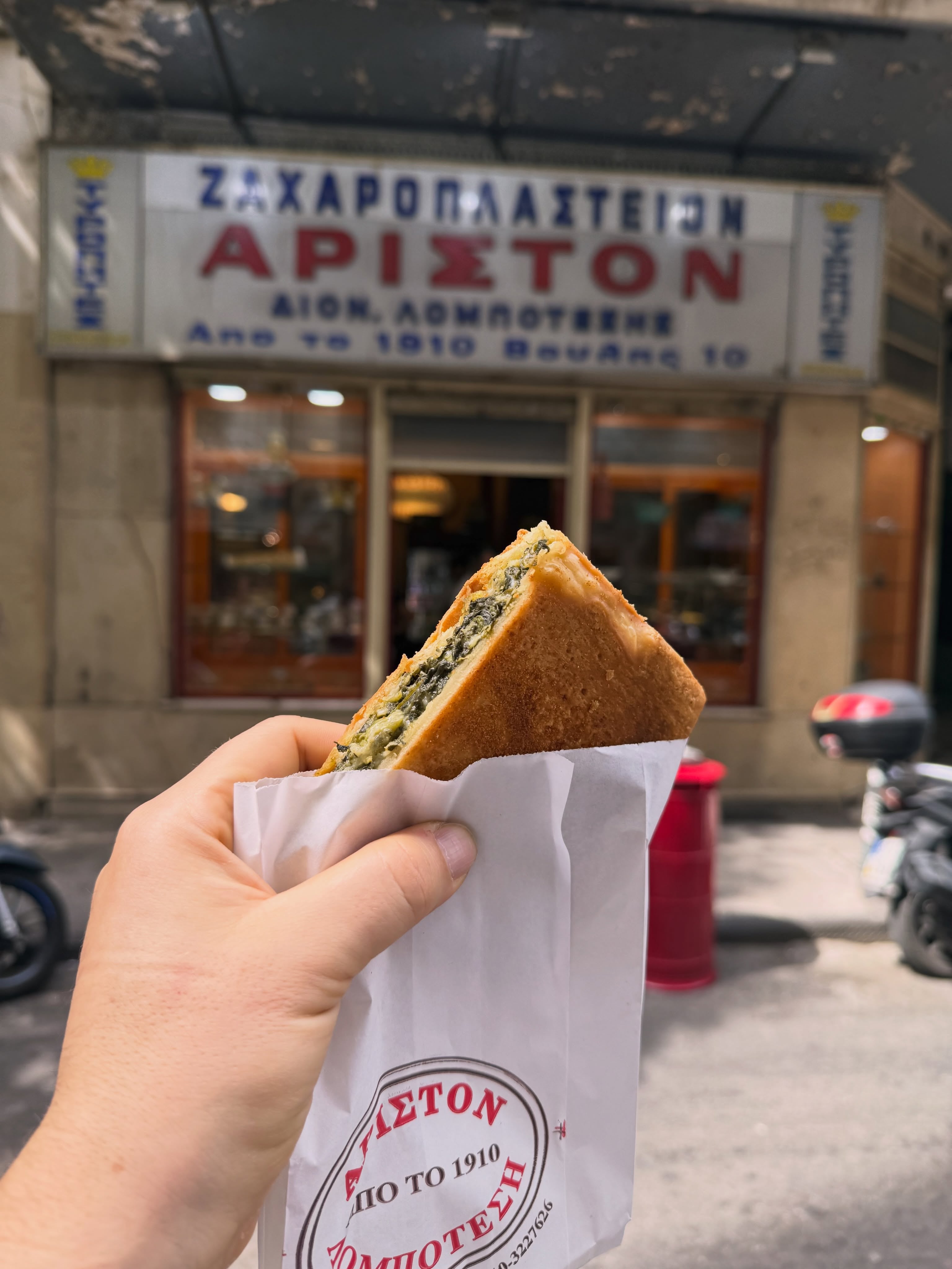 Las paradas gastronómicas también tuvieron lugar durante el viaje entre amigos