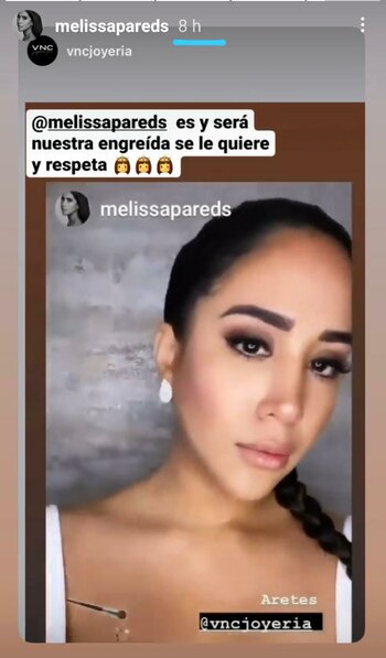 Melissa promociona marcas en redes.