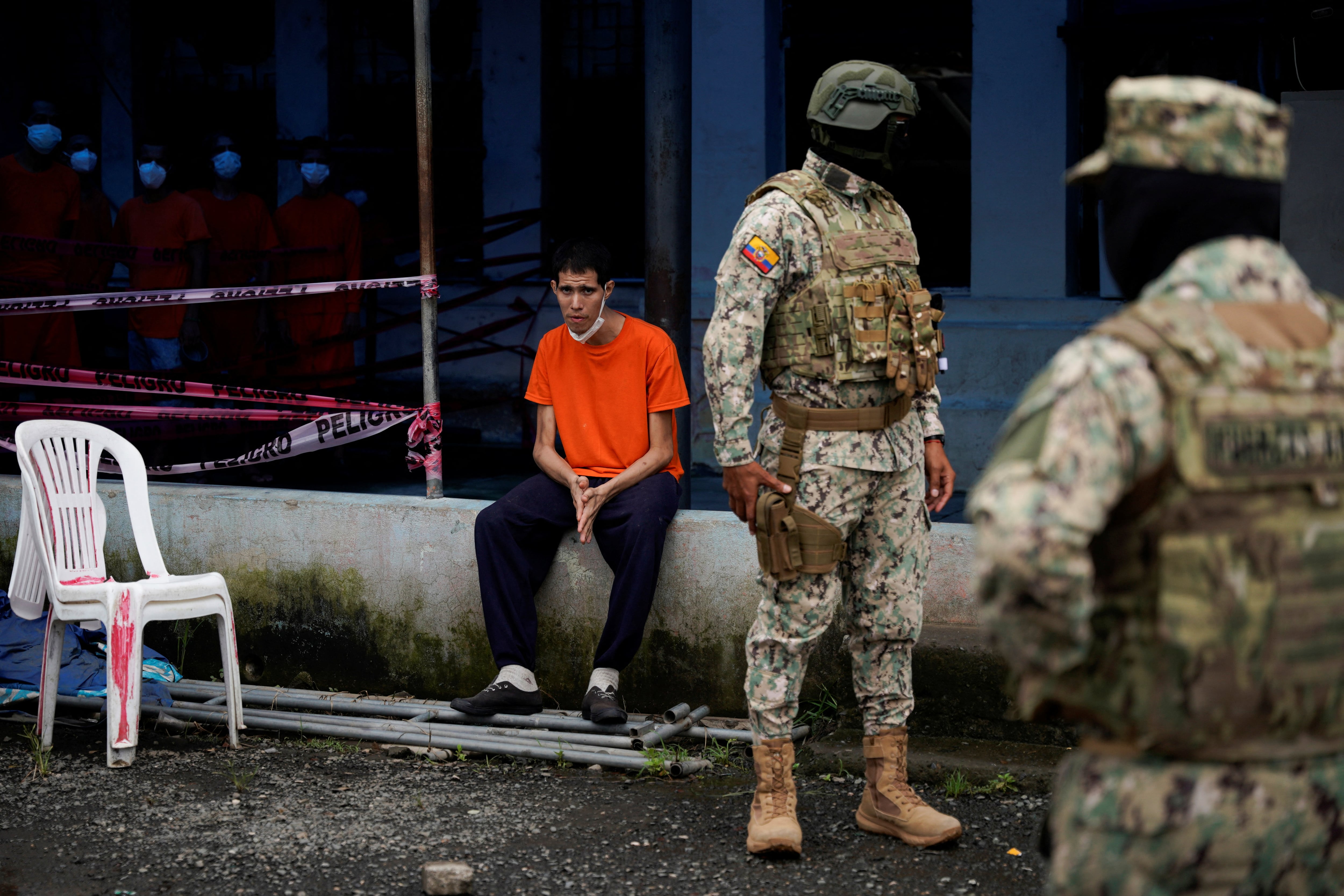 Los reclusos enfermos de tuberculosis son retenidos en un pabellón de la Penitenciaria del Litoral, en medio de un brote de tuberculosis en la instalación, en Guayaquil, Ecuador, 9 de abril de 2025. REUTERS/Santiago Arcos