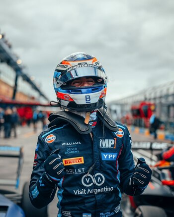 Colapinto tiene 20 años y