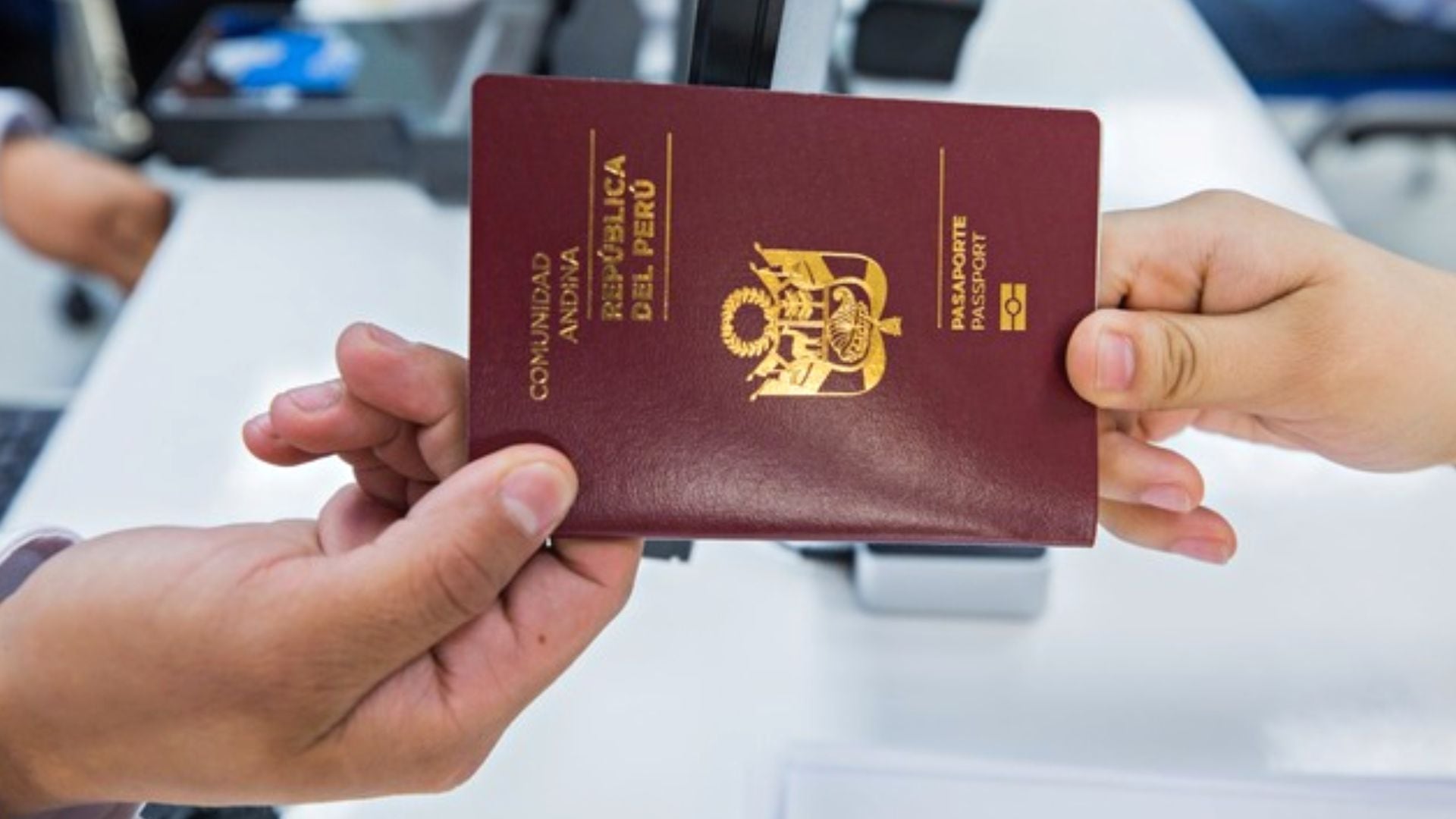 Pasaporte peruano. Foto: Migraciones