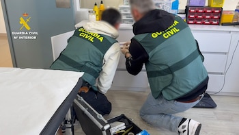 Detienen a dos mujeres en Alicante por realizar tratamientos médicos sin titulación