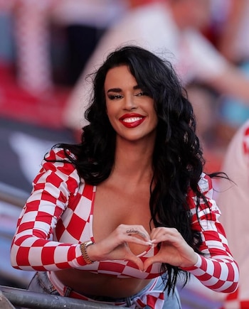 La reconocida influencer europea encontró una nueva conexión con el público mexicano gracias a una inesperada confesión futbolera.
