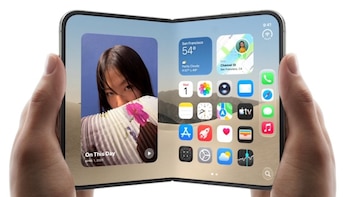 Del horno al iPhone Duo: así se fabrica el titanio del primer teléfono plegable de Apple