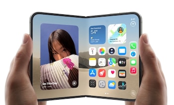 El iPhone Duo llegó a las tiendas físicas de Colombia este 23 de octubre luego de agotar varias versiones en la preventa. (APPLE)