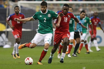 Néstor Araujo se perdió el Mundial de Rusia 2018 (Foto: REUTERS/Edgard Garrido)