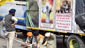 Los campesinos reanudan su masiva