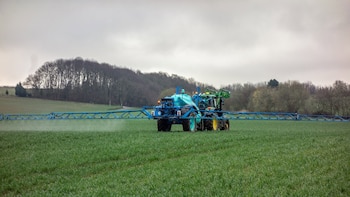 Bruselas plantea suspender temporalmente aranceles