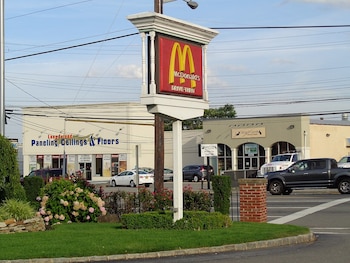 Cada espacio mantiene la arquitectura de la casa y refleja la convivencia de distintas épocas. Foto: By Tdorante10https://commons.wikimedia.org/w/index.php?curid=61235940