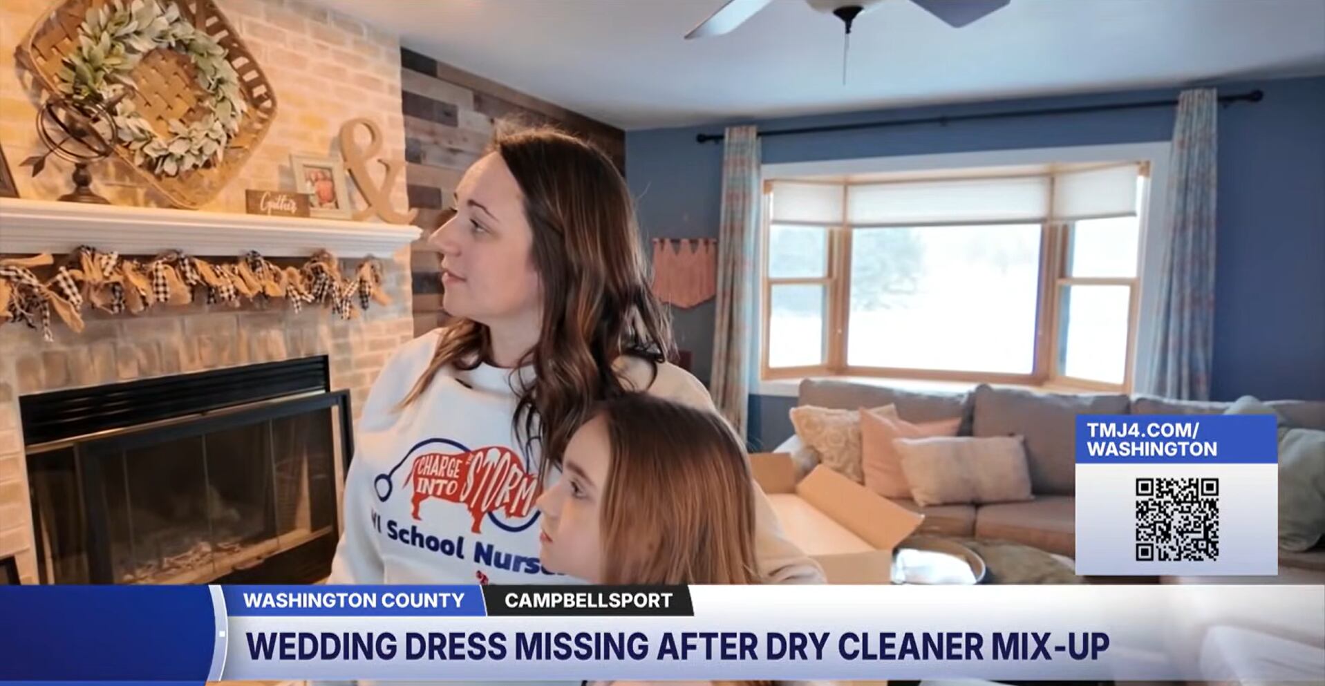 El hallazgo se produjo en el momento que la madre de la menor quiso que la niña se pusiera el traje que había sido resguardado para tal fin. (Captura de video TMJ4)