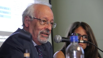 Walsh y Horacio Verbitsky llegaron a Montoneros en 1973 tras militar en las Fuerzas Armadas Peronistas (FAP), donde ya realizaban tareas vinculadas con Inteligencia