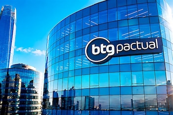 Espinosa indicó que BTG Pactual, de Brasil, obtuvo una licencia bancaria y que Santander Consumer, Efectiv Bank y Compartamos se convirtieron en bancos en los últimos dos años.