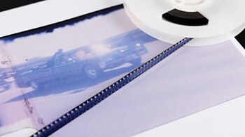 Una cinta inédita con imágenes grabadas tras el asesinato de John F. Kennedy podría subastarse por más de USD 100.000