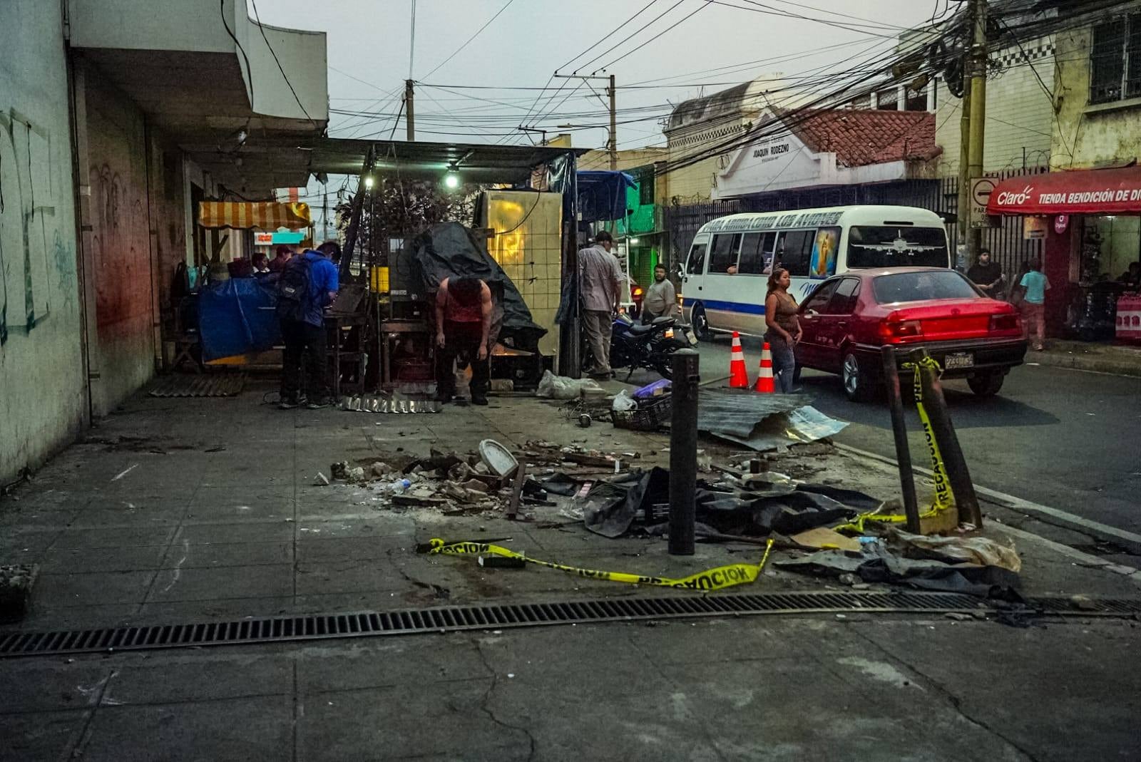 La Fase 6, Etapa 2 del plan de revitalización del Centro Histórico de San Salvador avanza con cierres de calles y reubicación de comerciantes para recuperar el espacio público. (Cortesía: Prensa San Salvador Centro)