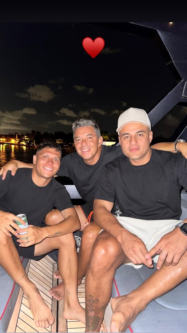 El posteo de Juanfer Quintero junto a Marcelo Gallardo en un yate por Europa