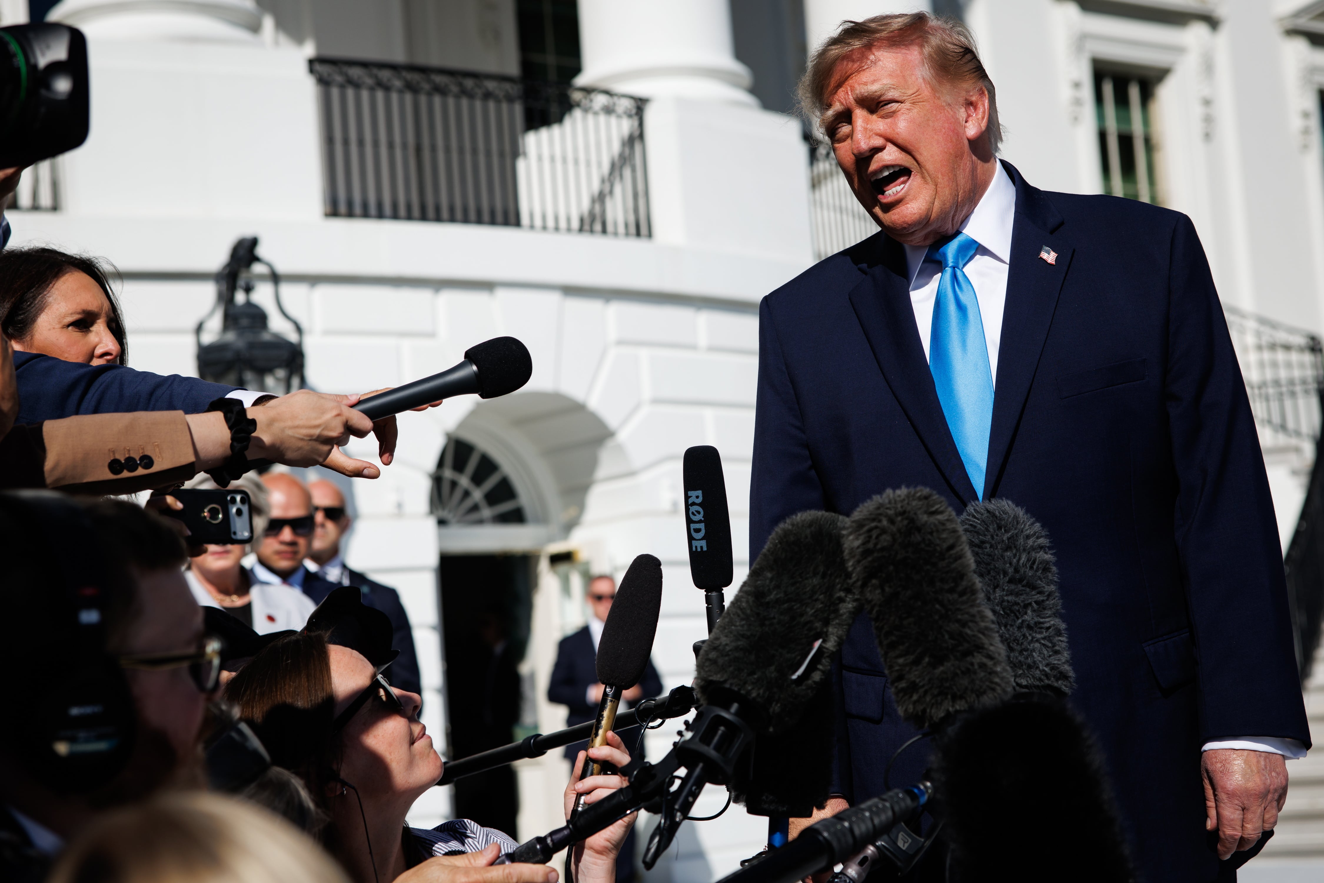 El Pentágono completó el regreso de todos los bombarderos estadounidenses a sus bases de origen en el Medio Oeste de Estados Unidos. (EFE/SAMUEL CORUM)
