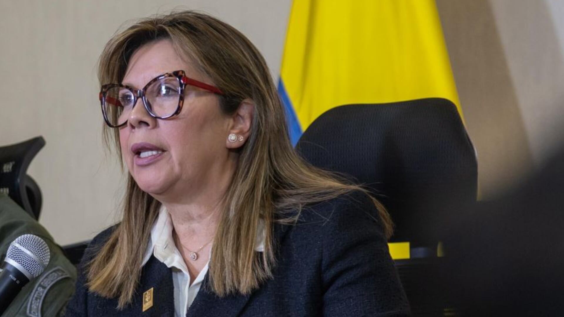Los demandantes señalan que el Gobierno puede solicitar la suspensión de una orden de captura, pero no puede ejecutarla de manera automática a través de la Fiscalía - crédito @FiscaliaCol/X