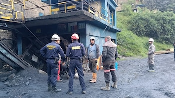 La explosión ocurrió en la mina P3 Carbonera Los Pinos, situada en el sector Peñas de Boquerón del municipio de Sutatausa - crédito Bomberos Cundinamarca