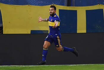 Tevez celebró ante River y