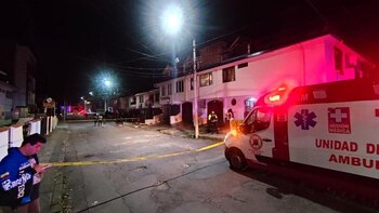 Dos policías resultaron heridos por