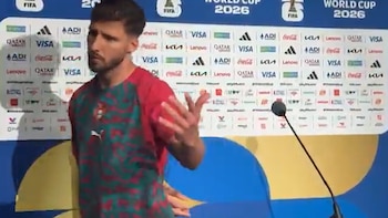 El peculiar motivo por el que una figura de Portugal abandonó la rueda de prensa tras la eliminación ante España