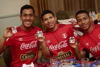 Renato Tapia, Edison Flores y