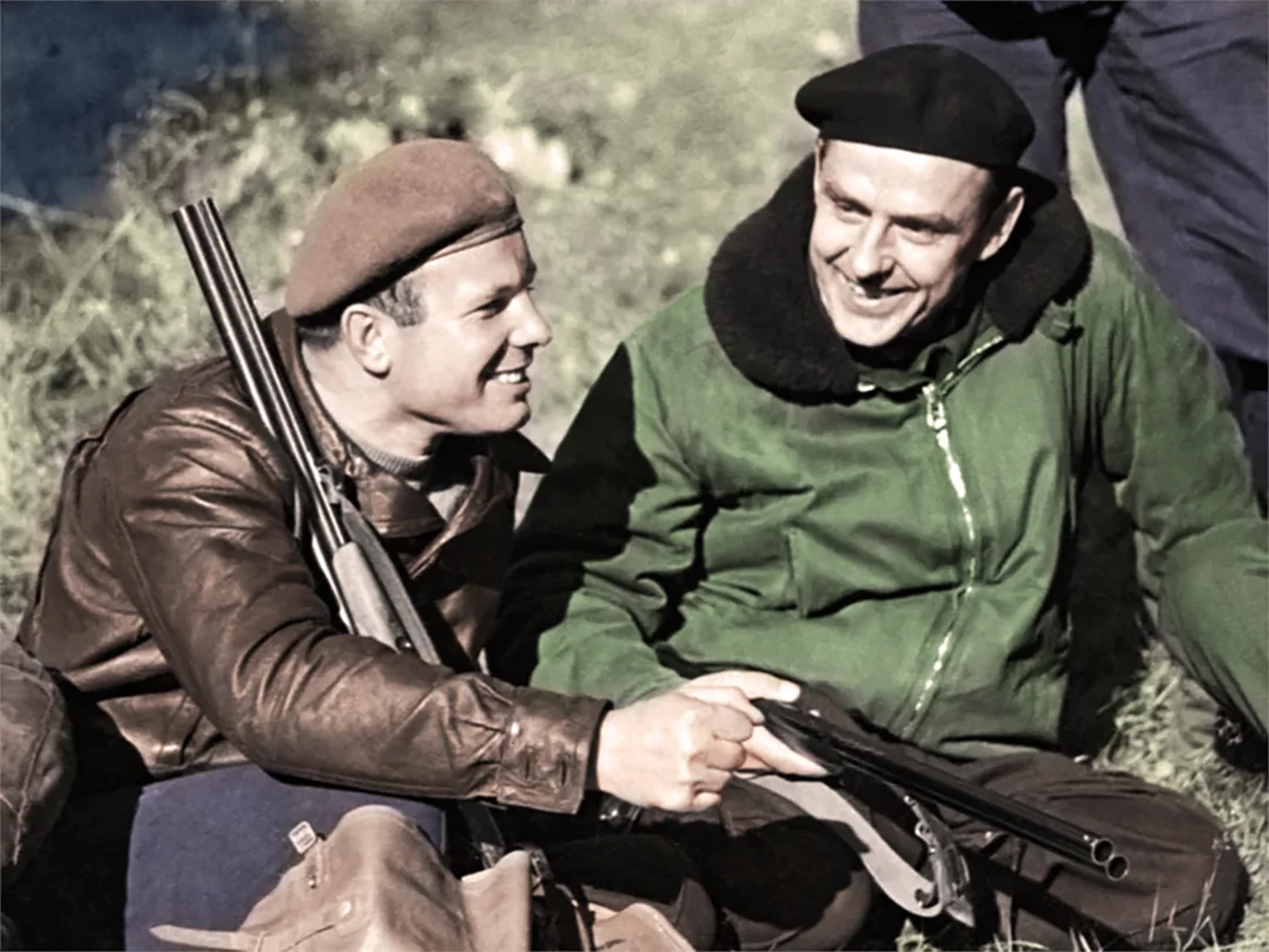 Vladimir Komarov y Yuri Gagarin en 1966