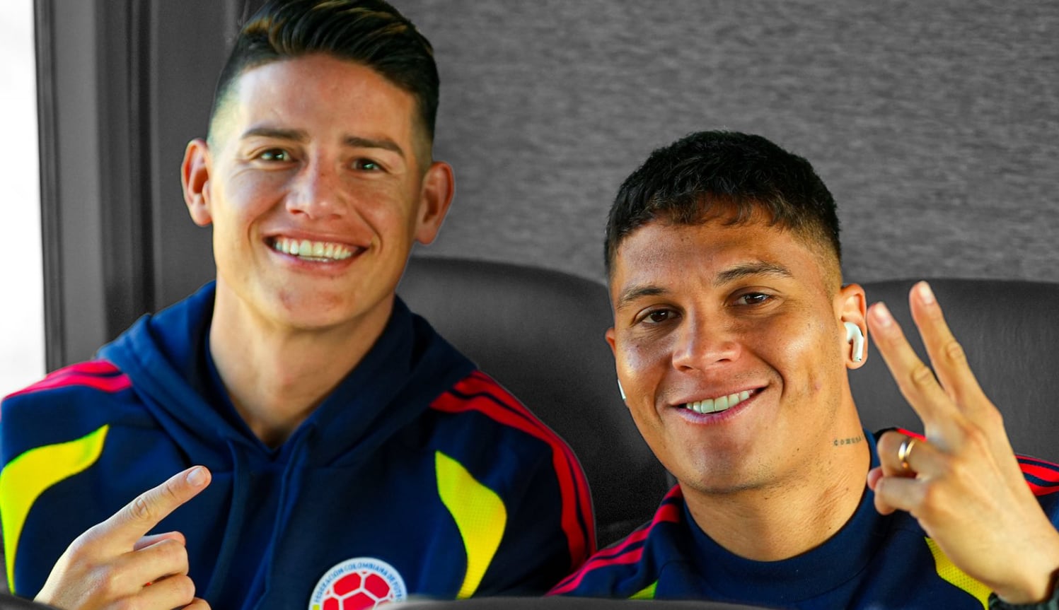 Juan Fernando Quintero y James Rodríguez, los dos volantes creativos en la selección Colombia - crédito FCF