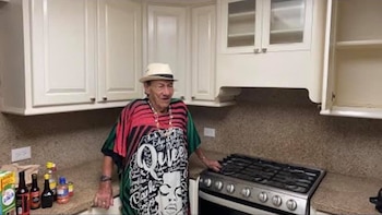 Fanáticas esperaron un encuentro entre