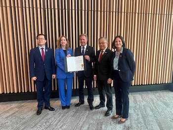 La ministra Indiana Trejos presentó en Nueva Zelanda el instrumento de adhesión al Acuerdo de Asociación de Economía Digital (DEPA)./ (Redes Ministerio de Comercio Exterior)