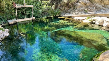 El secreto mejor guardado de Murcia: un jacuzzi natural perfecto para una escapada en primavera que se puede visitar gratis