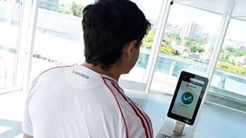 River implementa el FaceID en